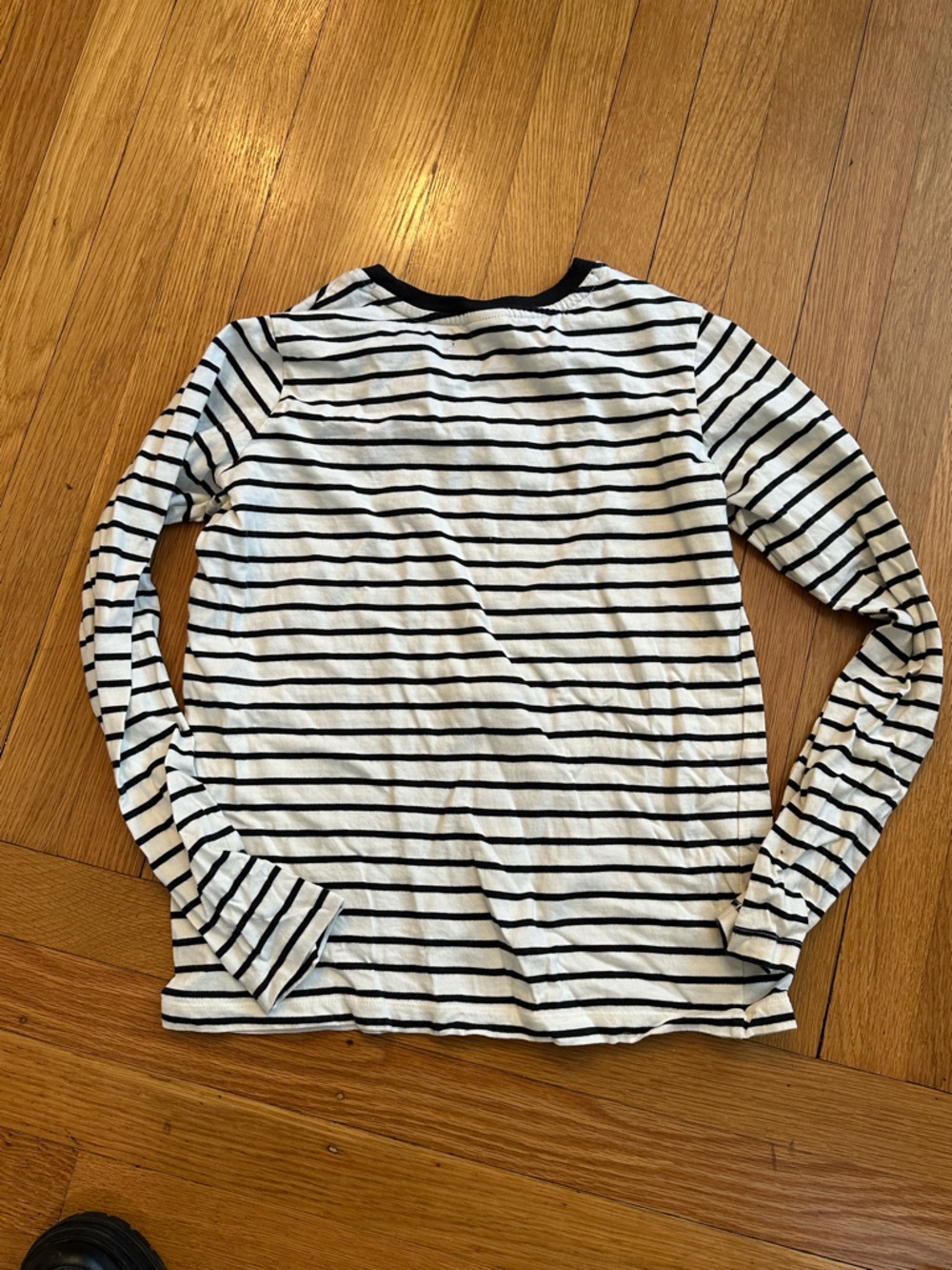 Hanna Andersson Kids Long-Sleeve Striped Top with Red Heart - Picture 6 of 6
